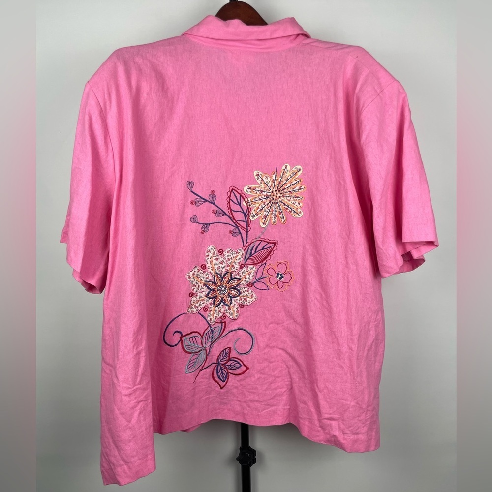 Anna Maxwell Pink Linen Blend Embroidered Floral Short Sleeve Button Up Shirt - Picture 9 of 10